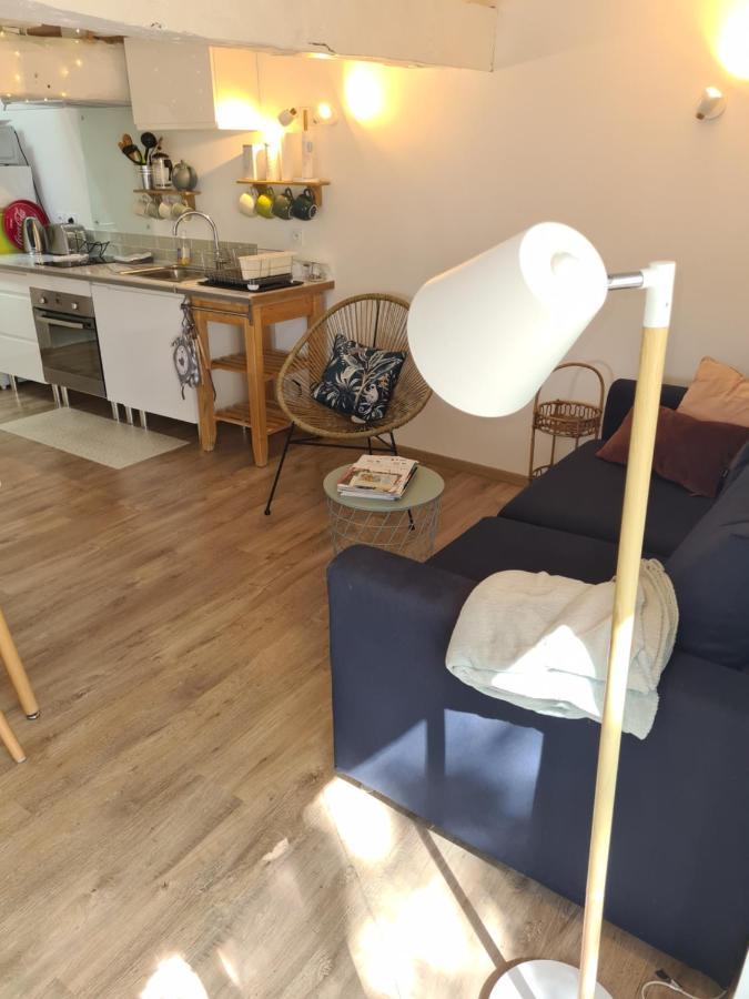 Charmant Logement A La Campagne Gazaupouy Екстериор снимка